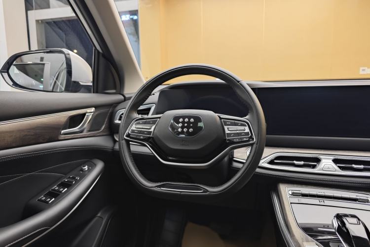 Used  E5 2023 1.5L DE-i 100KM Comfort Edition 7-Seater
