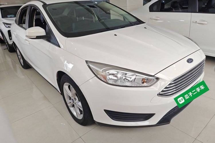 Used Ford Focus 2018 Sedan Classic 1.6L Automatic Comfort Plus Smart Drive Version
