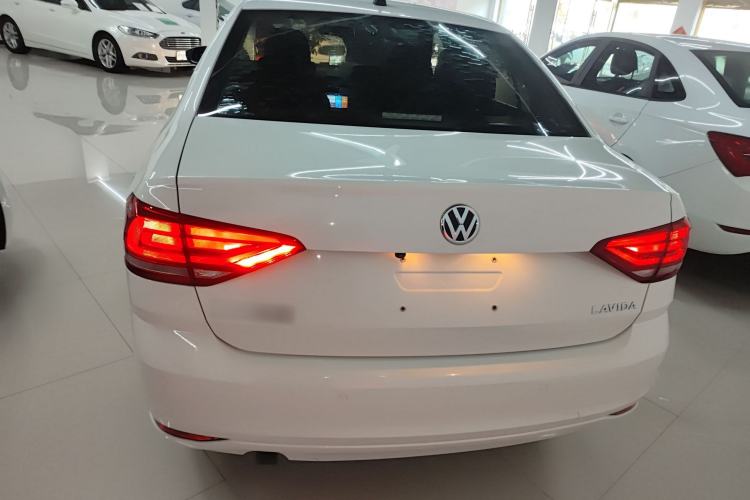 Used Volkswagen Lavida 2017 1.6L Automatic Fashion Edition
