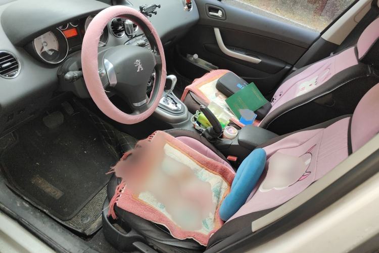 Used Peugeot 408 2013 2.0L Automatic Comfort Edition
