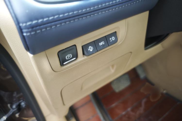 Used Buick GL8 2017 ES 28T Flagship Model China V Standard
