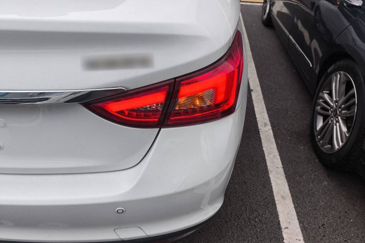 Used Chery Arrizo 5 2017 1.5L CVT Trendsetting Edition
