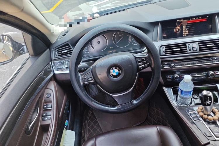 Used BMW 5 Series 2014 525Li Luxury Design Package
