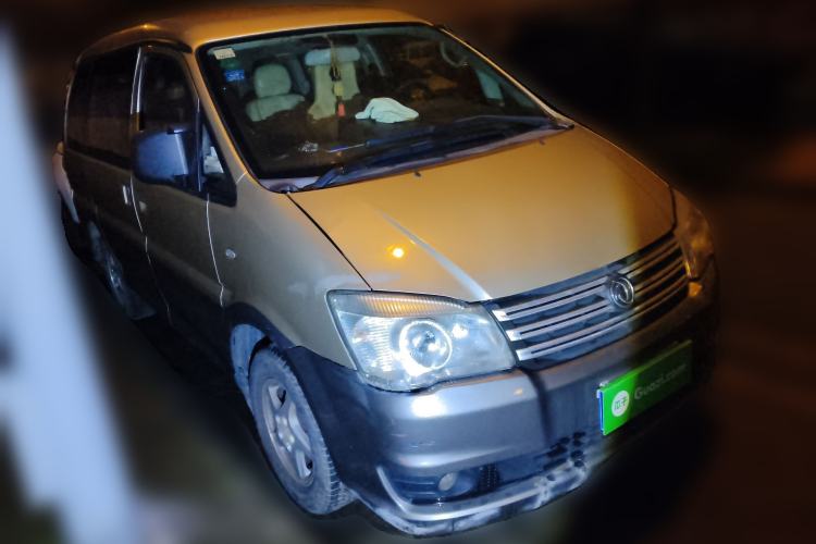 Used FORTHING Lingzhi 2015 M3 1.6L 7-Seater Comfort Model
