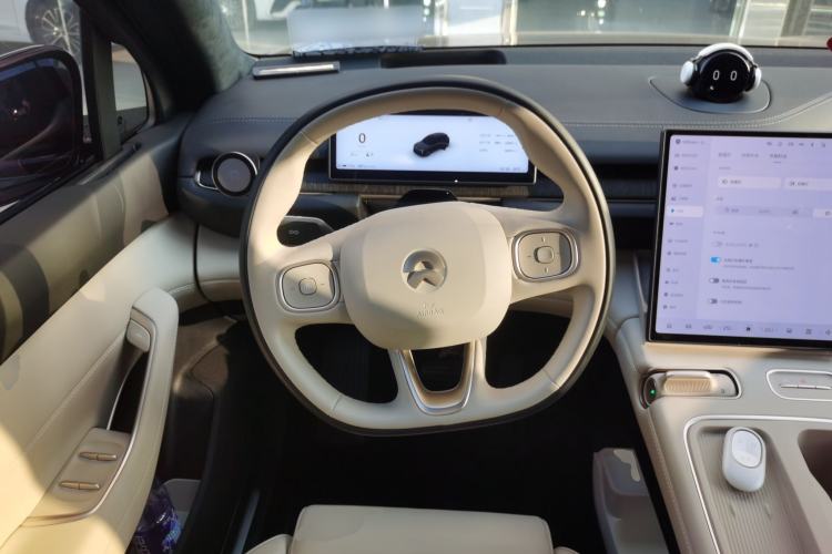 Used Nio ES6 2024 75 kWh
