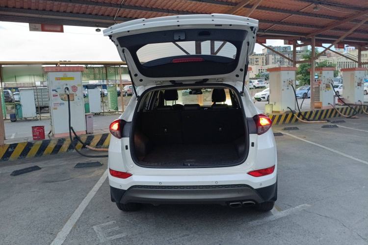 Used Hyundai Tucson 2015 1.6T Dual-Clutch Two-Wheel-Drive Smart Model
