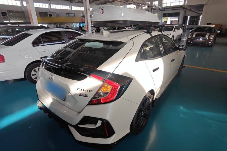 Used Honda Civic 2021 HATCHBACK 220TURBO CVT Trendy Cool Edition
