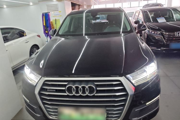 Used Audi Q7 New Energy 2019 55 e-tron
