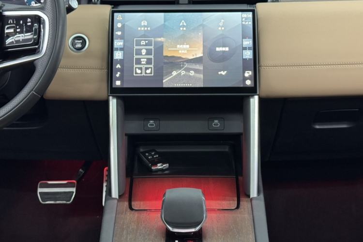 Used Land Rover Discovery Sport 2024 Performance Tech Edition