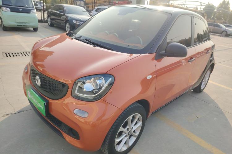 Used  forfour 2016 1.0L 52 kW Dynamic Edition
