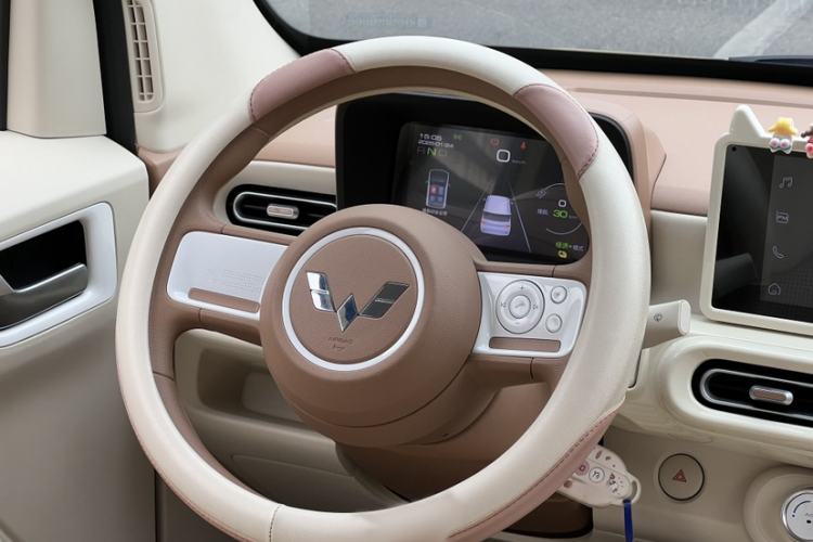 Used Wuling Hongguang MINIEV 2024 3rd Generation 215km Advanced Version