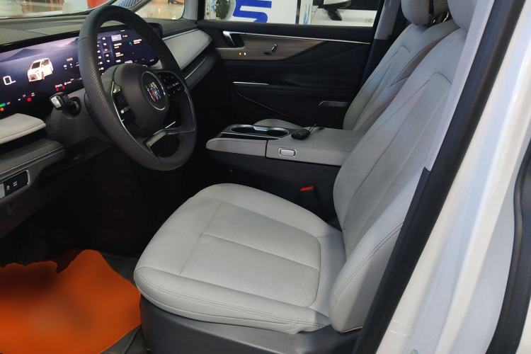 Used Buick GL8 2025 Lu Zun Deluxe Edition
