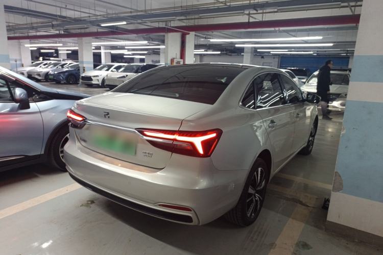 Used  ER6 2020 620 km Smart Edition
