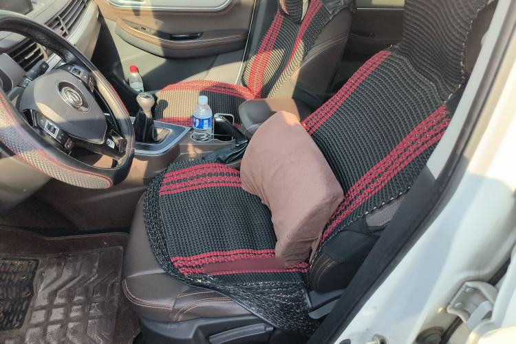 Used FORTHING Joyear X5 2017 Jingxiang Series 1.5T Manual Luxury Model
