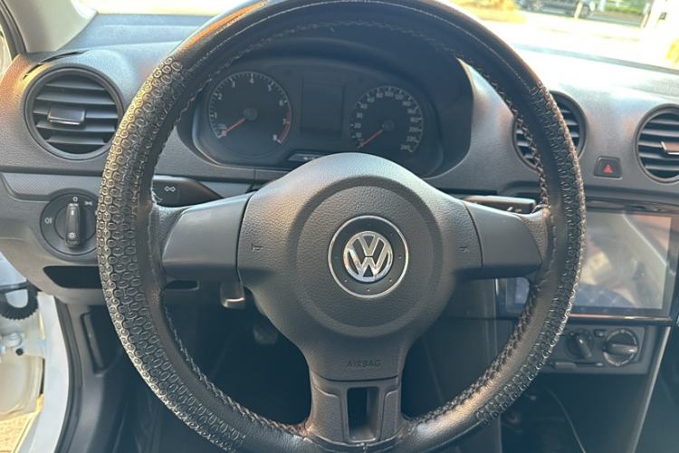 Used Volkswagen Jetta 2015 Value Edition 1.6L Manual Fashionable Style
