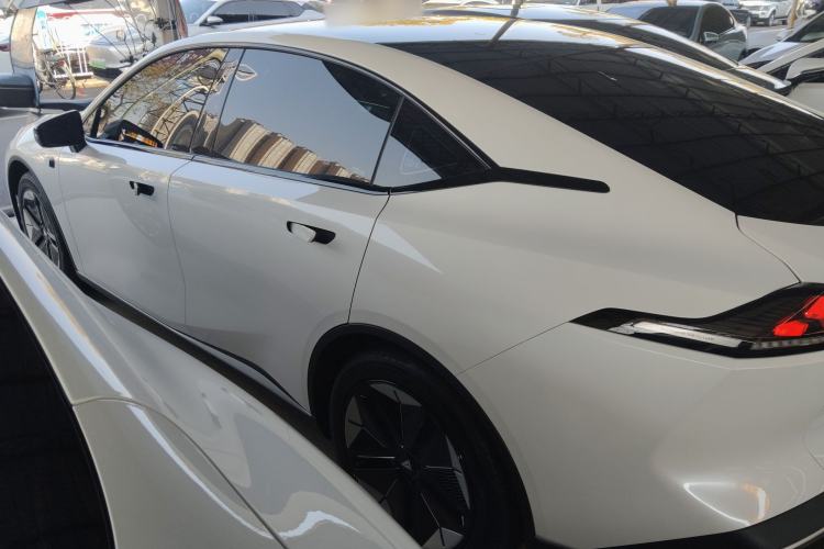 Used  SL03 2025 Pure Electric Elite Model
