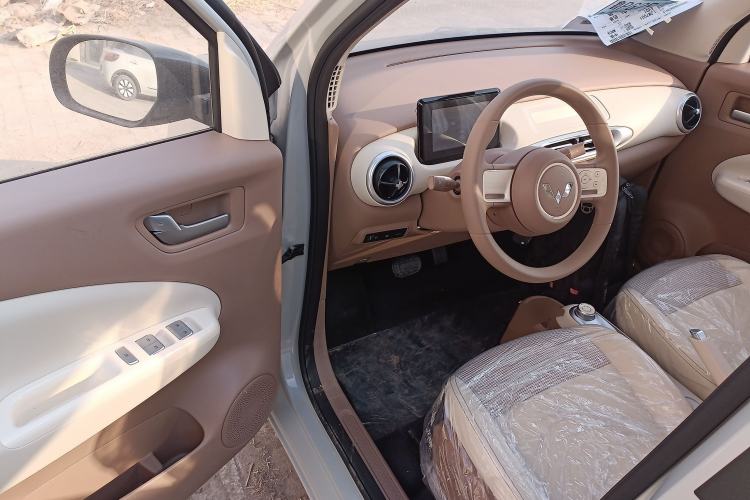 Used Wuling Hongguang MINIEV 2025 Four-Door Version Advanced Edition