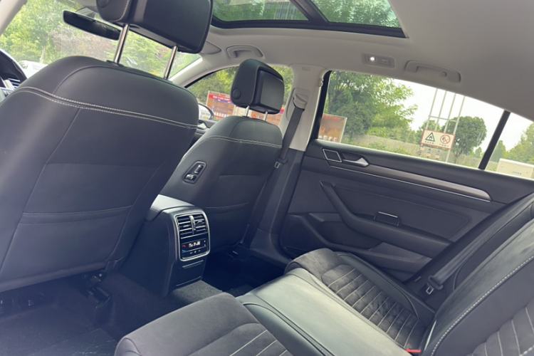 Used Volkswagen Magotan 2020 330TSI DSG Luxury Edition
