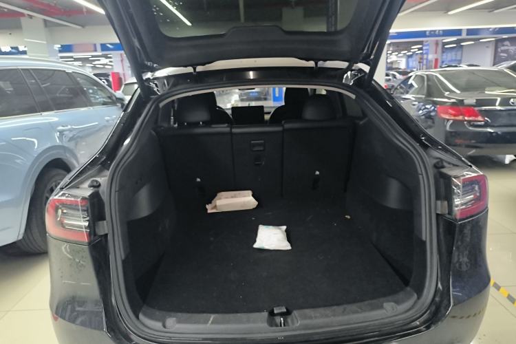 Used Tesla Model Y 2021 Long-Range All-Wheel-Drive Version 3D7