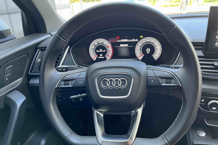 Used Audi Q5L Sportback 2021 40 TFSI Fashion Model
