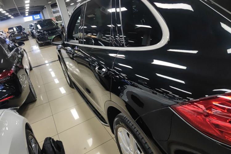 Used Porsche Cayenne 2014 3.6T Automatic Transmission U.S. Specification
