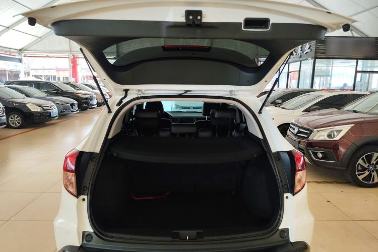 Used Honda Vezel 2015 1.8L CVT 2WD Luxury Model