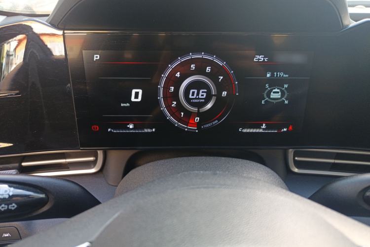 Used Hyundai Elantra 2021 1.5L CVT LUX Prestige Edition
