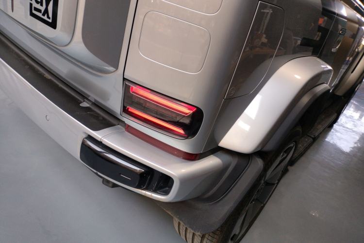 Used  V23 2025 501 Four-Wheel Drive Advanced Version