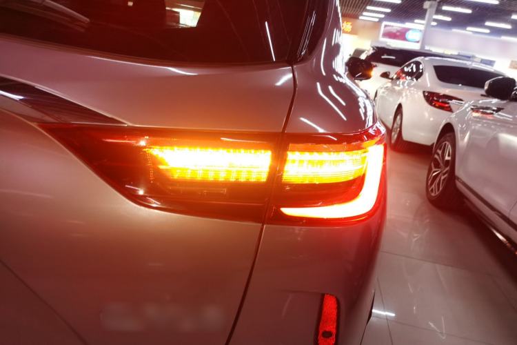 Used Infiniti QX50 2018 2.0T Two-Wheel Drive Fashion Edition