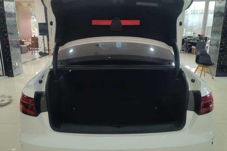 Used Audi A4L 2019 40 TFSI Ambition China VI