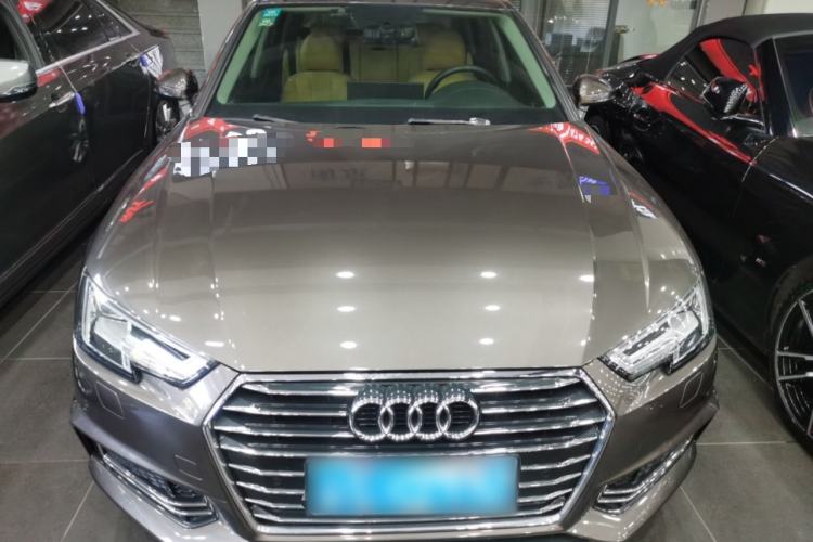 Used Audi A4L 2019 40 TFSI Ambition China VI
