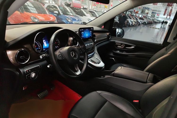 Used Mercedes-Benz V-Class 2020 V 260 L Long-wheelbase Luxury Edition