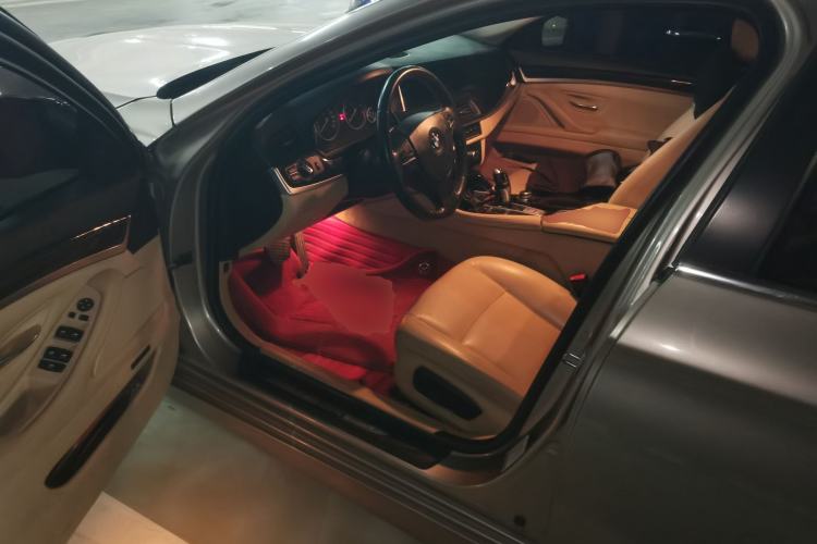 Used BMW 5 Series 2013 525Li Leading Model