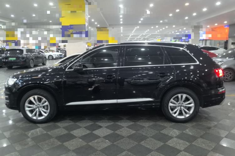 Used Audi Q7 2018 45 TFSI Technology Edition
