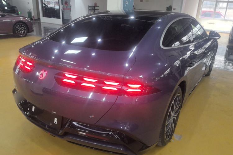 Used Denza Z9 2024 1100 km Four-Wheel Drive Max Version