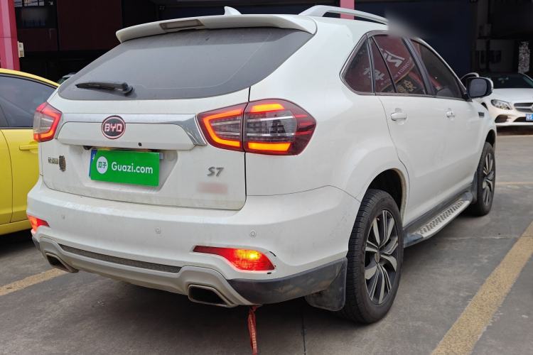 Used BYD S7 2017 2.0T Automatic Prestige Edition
