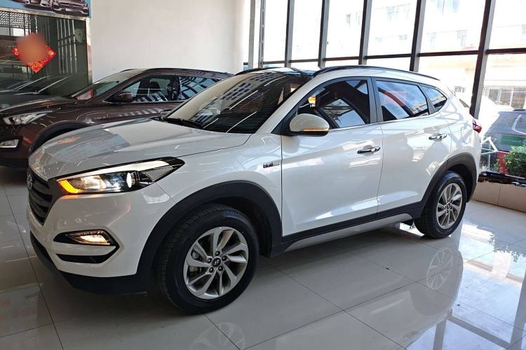 Used Hyundai Tucson 2018 1.6T Dual-Clutch Two-Wheel Drive 15th Anniversary Special Edition
