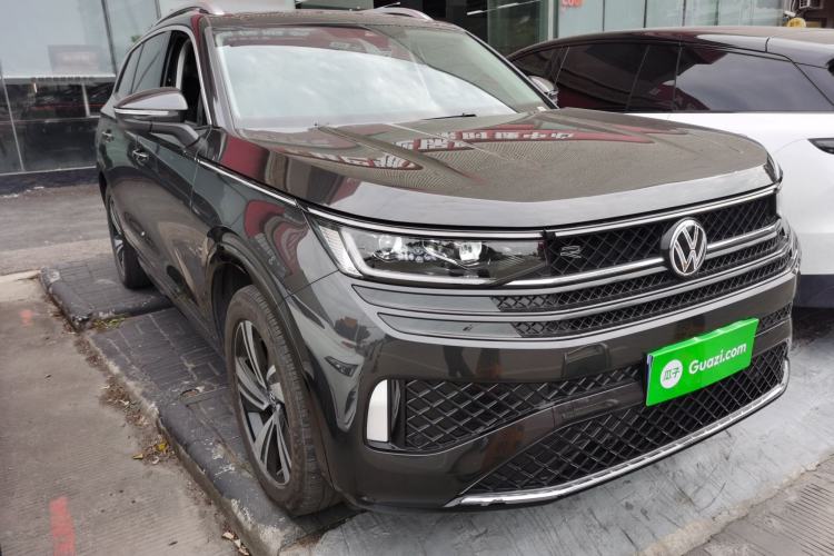 Used Volkswagen Talagon 2024 Facelifted 380TSI All-Wheel Drive R-Line Cruise Premium Edition
