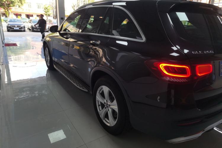 Used Mercedes-Benz GLC 2020 GLC 260 L 4MATIC Dynamic Model
