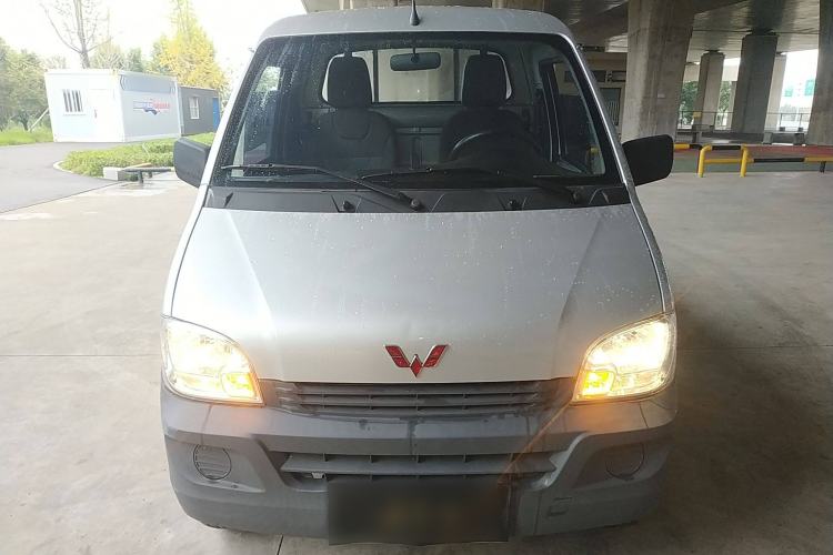 Used Wuling Zhiguang Small Truck 2020 1.2L Single Cab
