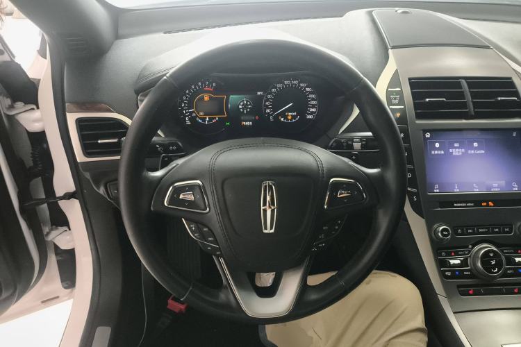 Used Lincoln MKZ 2020 2.0T Deluxe Edition
