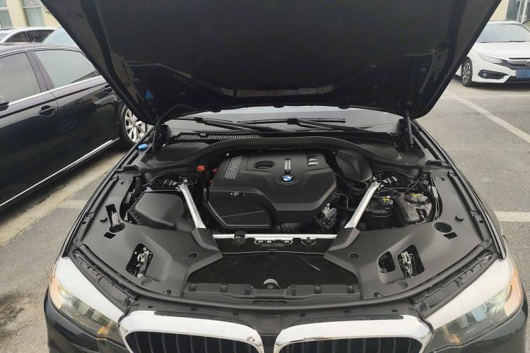 Used BMW 5 Series 2019 Restyled 525Li M Sport Package
