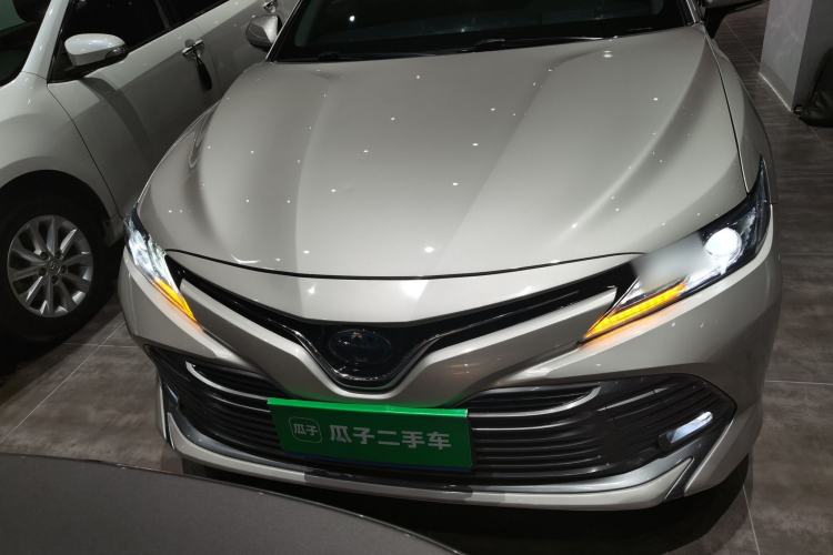 Used Toyota Camry 2019 Revised Version Dual-Engine 2.5 HG Luxury Edition
