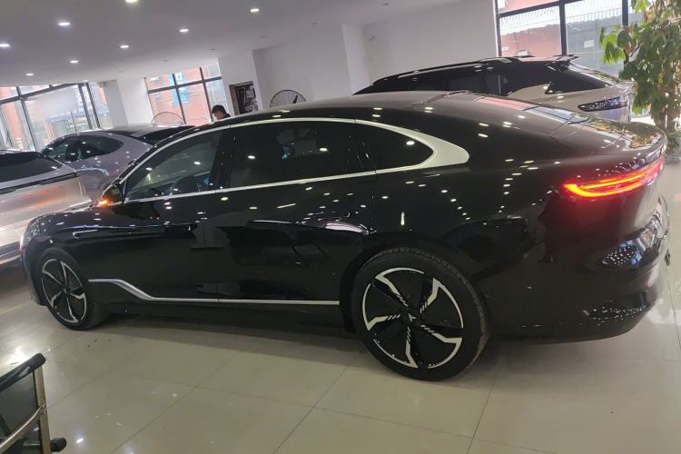 Used VOYAH PASSION 2023 Four-Wheel Drive Long-Range Version
