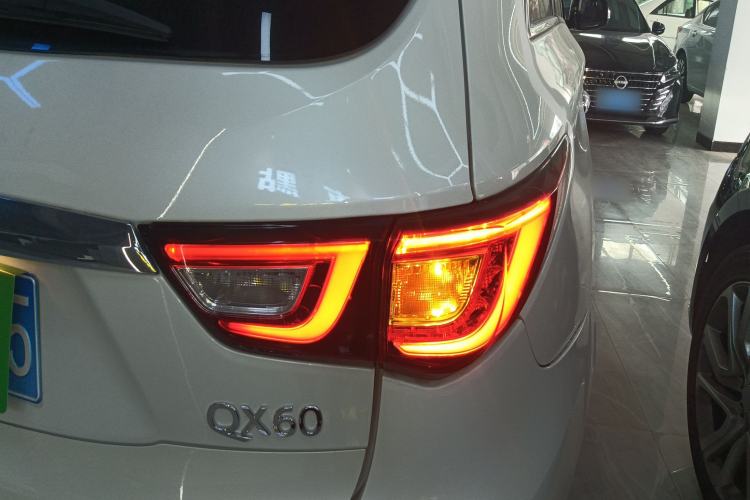 Used Infiniti QX60 2020 2.5 S/C Hybrid Two-Wheel-Drive Excellence Edition