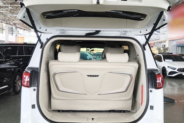 Used Buick GL8 2023 ES Lu Zun Comfort Model
