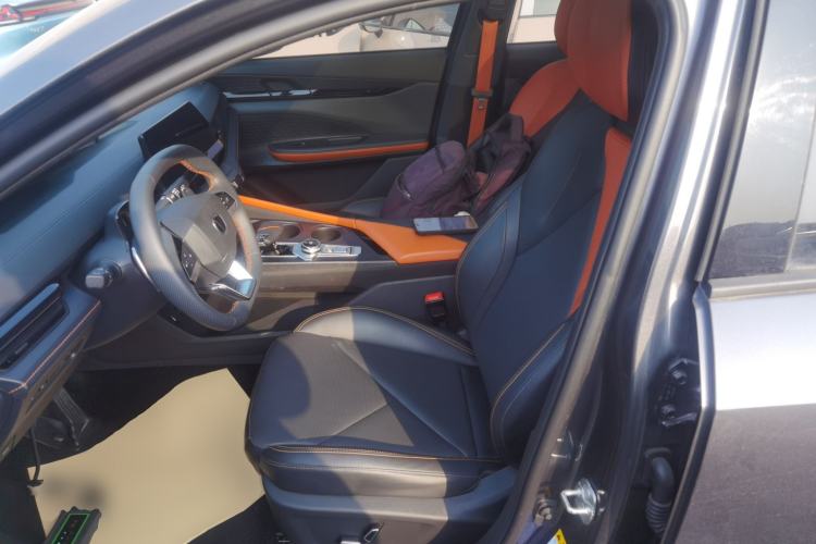 Used Changan UNI-V 2022 1.5T Prestige Version
