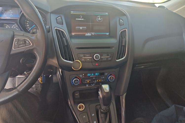 Used Ford Focus 2015 Sedan EcoBoost 180 Automatic Elite Model
