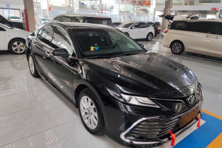 Used Toyota Camry 2021 2.0G Luxury Edition
