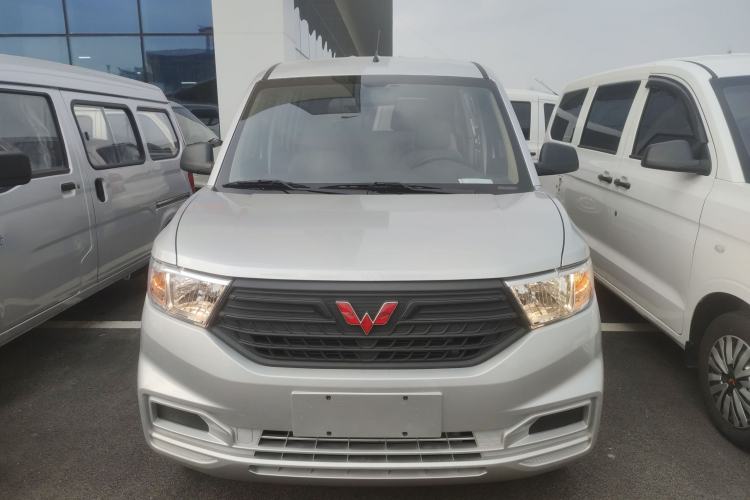 Used Wuling Hongguang V 2022 1.5L Jingqu Edition Electric-Assist LAR

